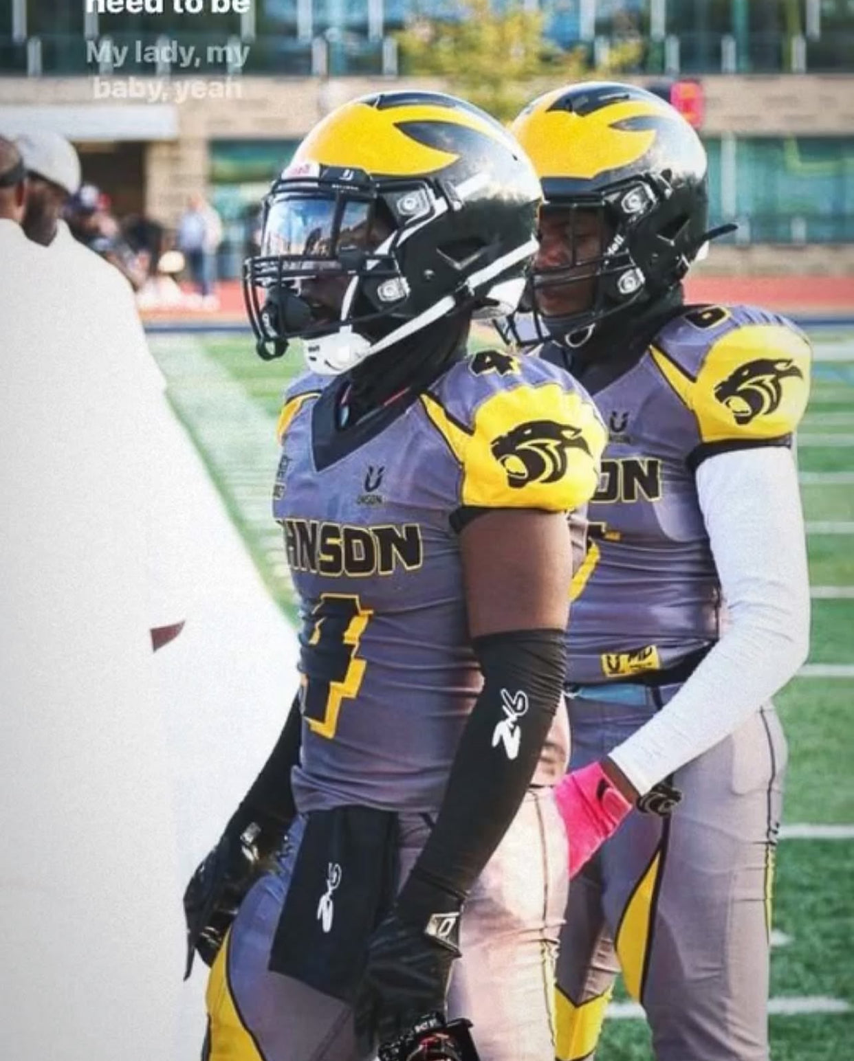 2n6 black arm sleeves